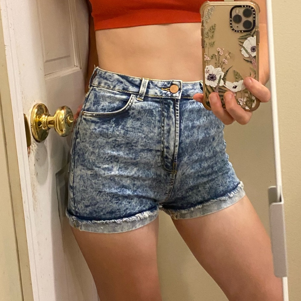 High rise Bershka festival short